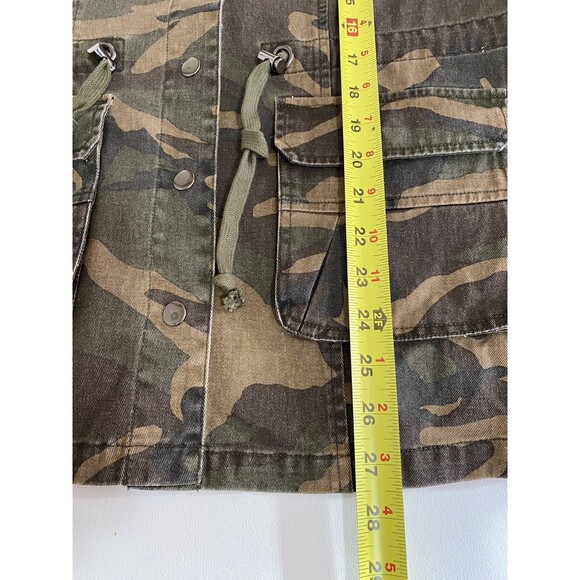 Fashion Concepts Women's Long Sleeve M Jacket Camo Embroidered Snap Button NWT - Picture 5 of 12